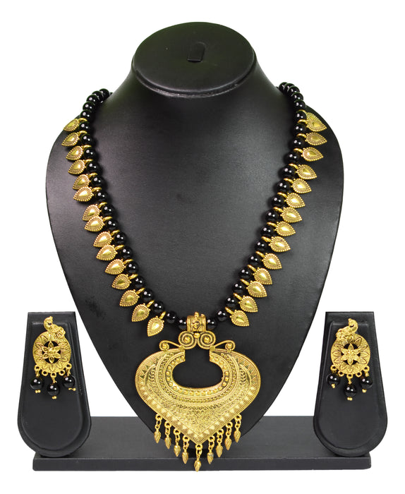 Golden Oxidized Pendant Necklace Set with Glossy Beads for Women and Girls-UFH188