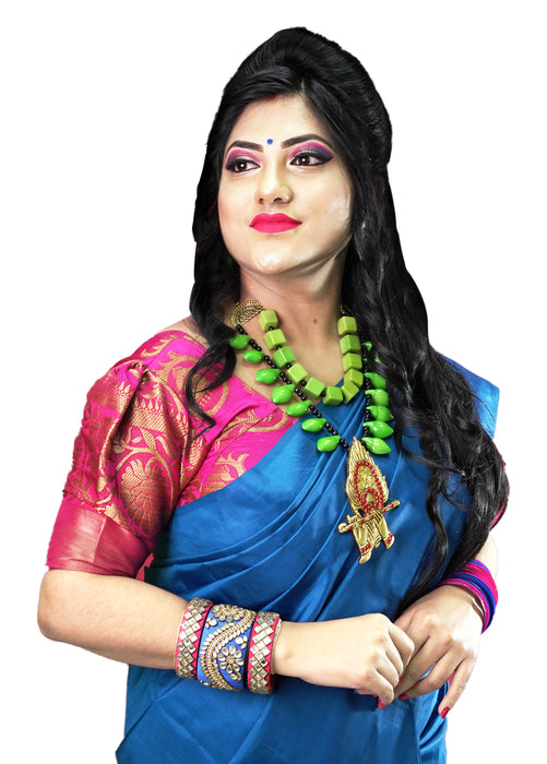 Handmade Boho Design Golden Oxidised Krishna Mor Pankh Bansuri Pendant Necklace Set for Girls and Women Fused with Chemical Beads-UFH403